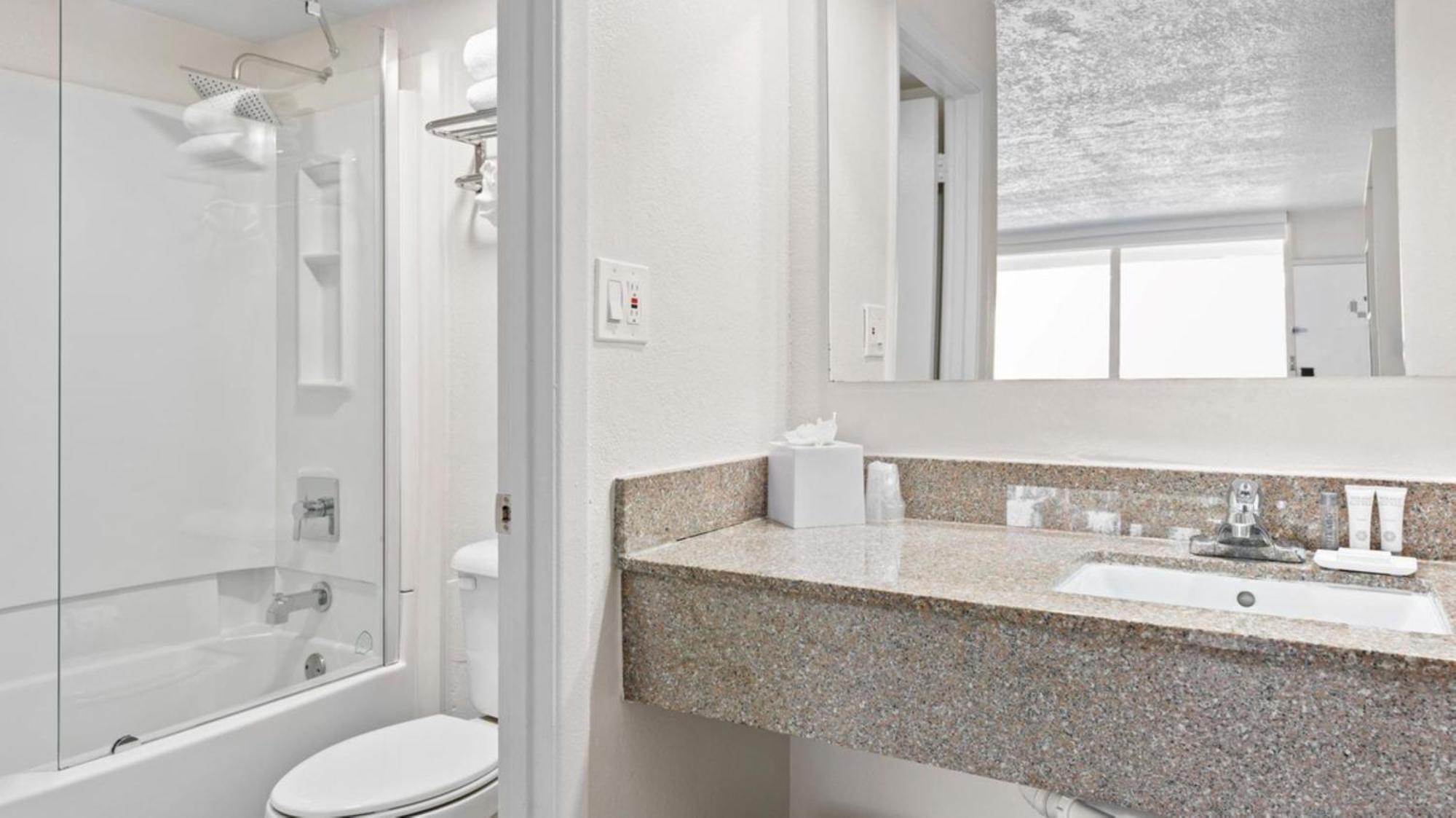 Developer Inn&Suites Airport Jax Jacksonville Esterno foto